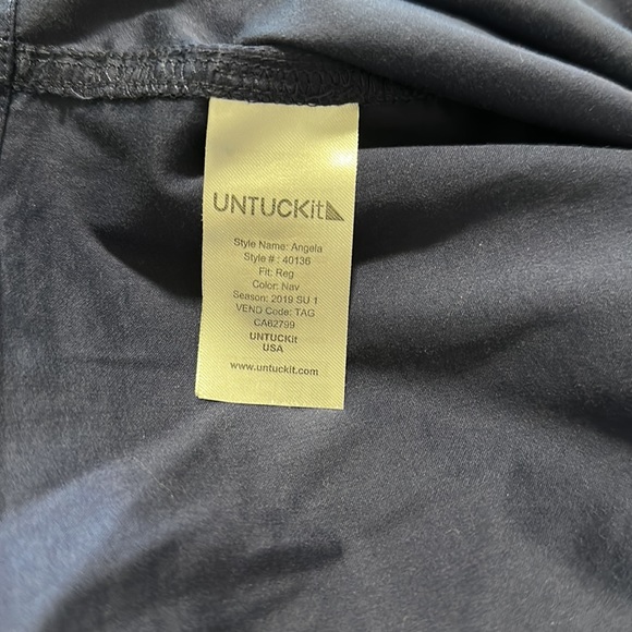 Navy Untuckit dress - Picture 10 of 11